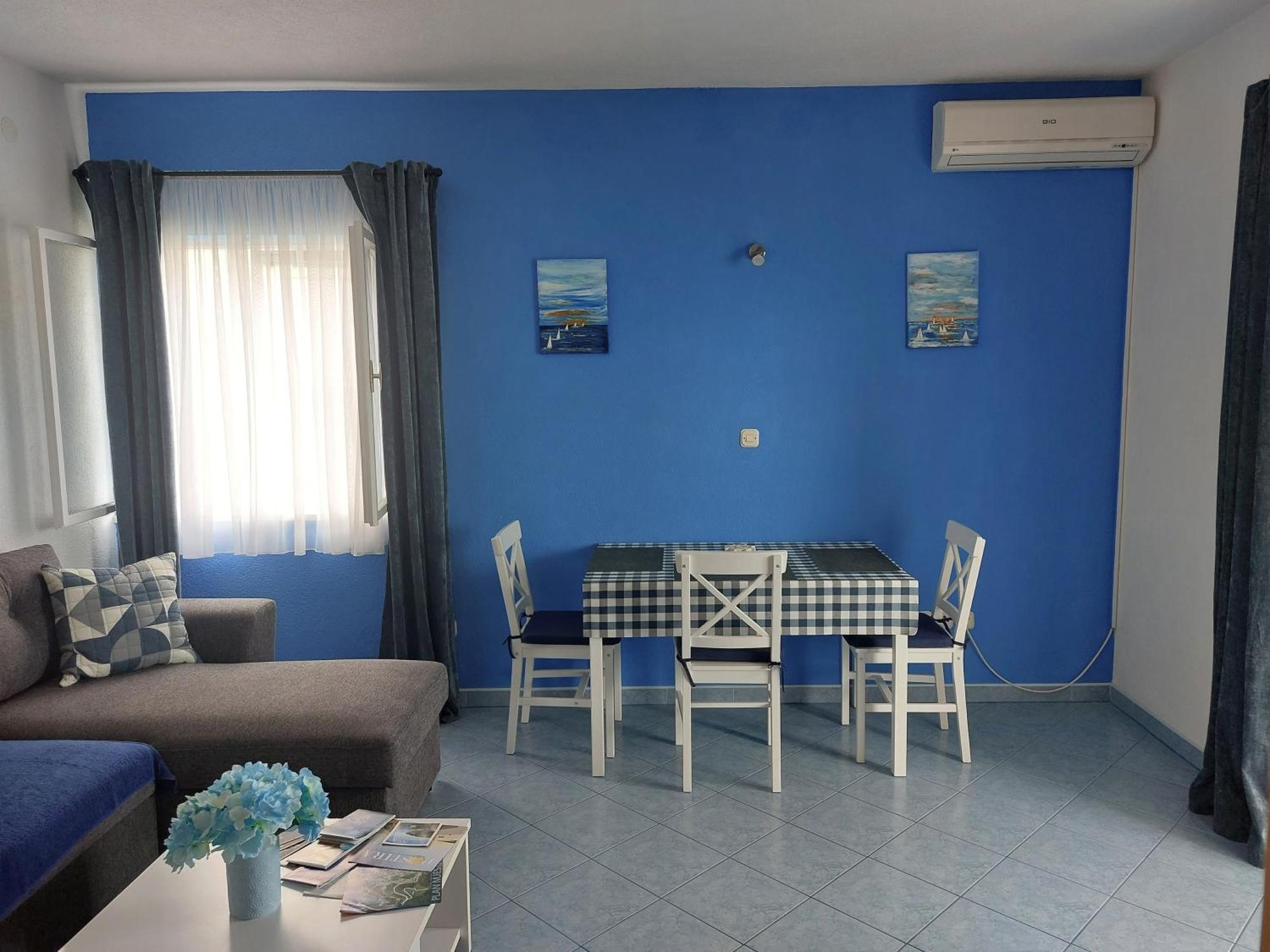 Apartments With A Parking Space Postira, Brac - 2911 Экстерьер фото